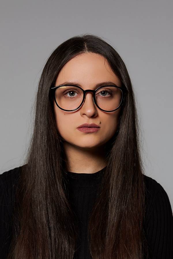 Ксения Айвазян